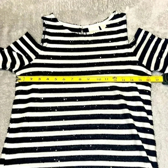 Striped, sequined, cold should Chico’s top - Picture 4 of 8